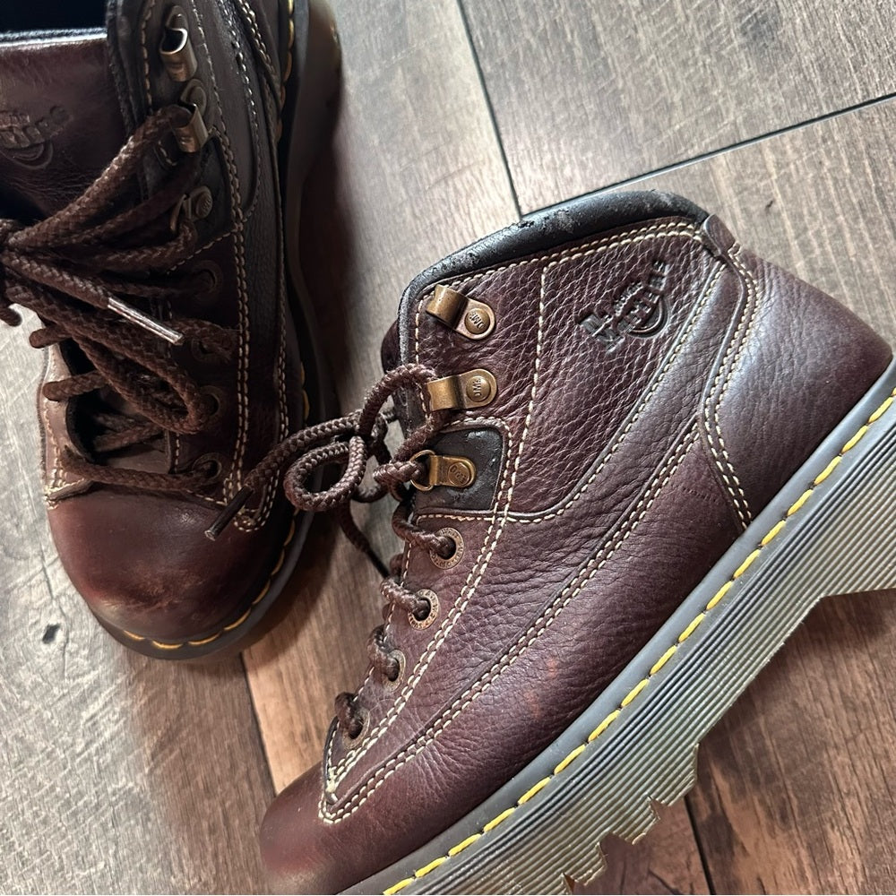 Dr. Martens Air Wair 9A54 FBX Boot