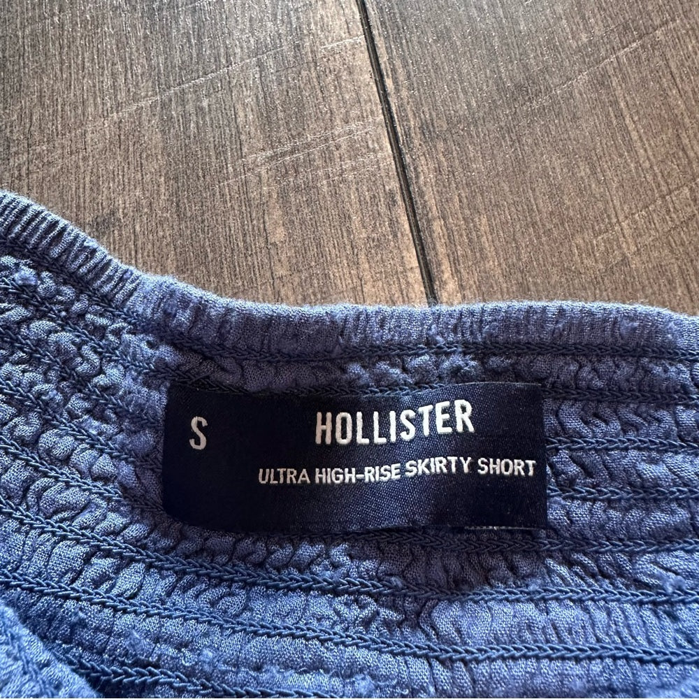 Hollister Ultra Hi Rise Skirty Shorts