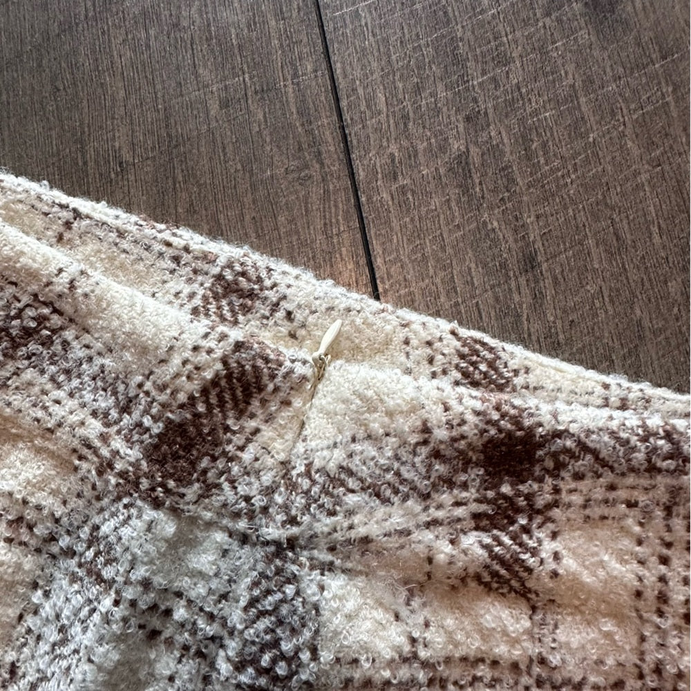 Amaryllis Mini Skirt