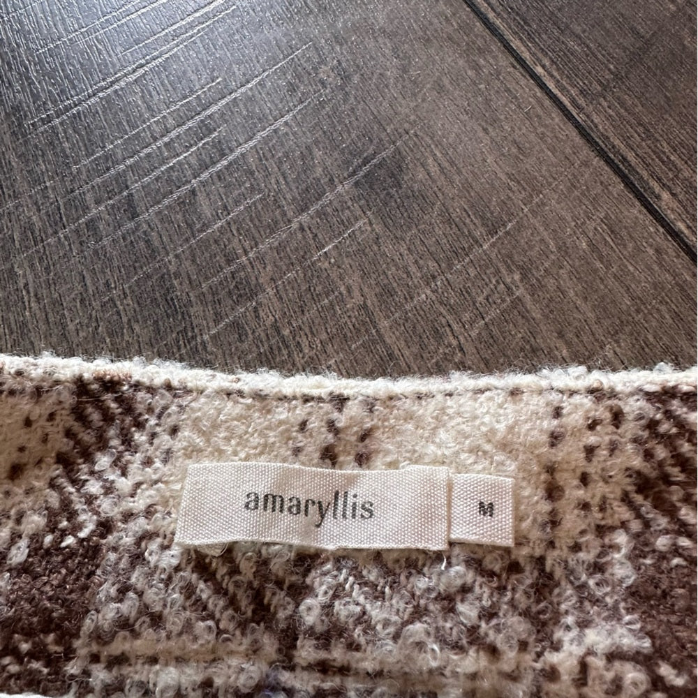 Amaryllis Mini Skirt