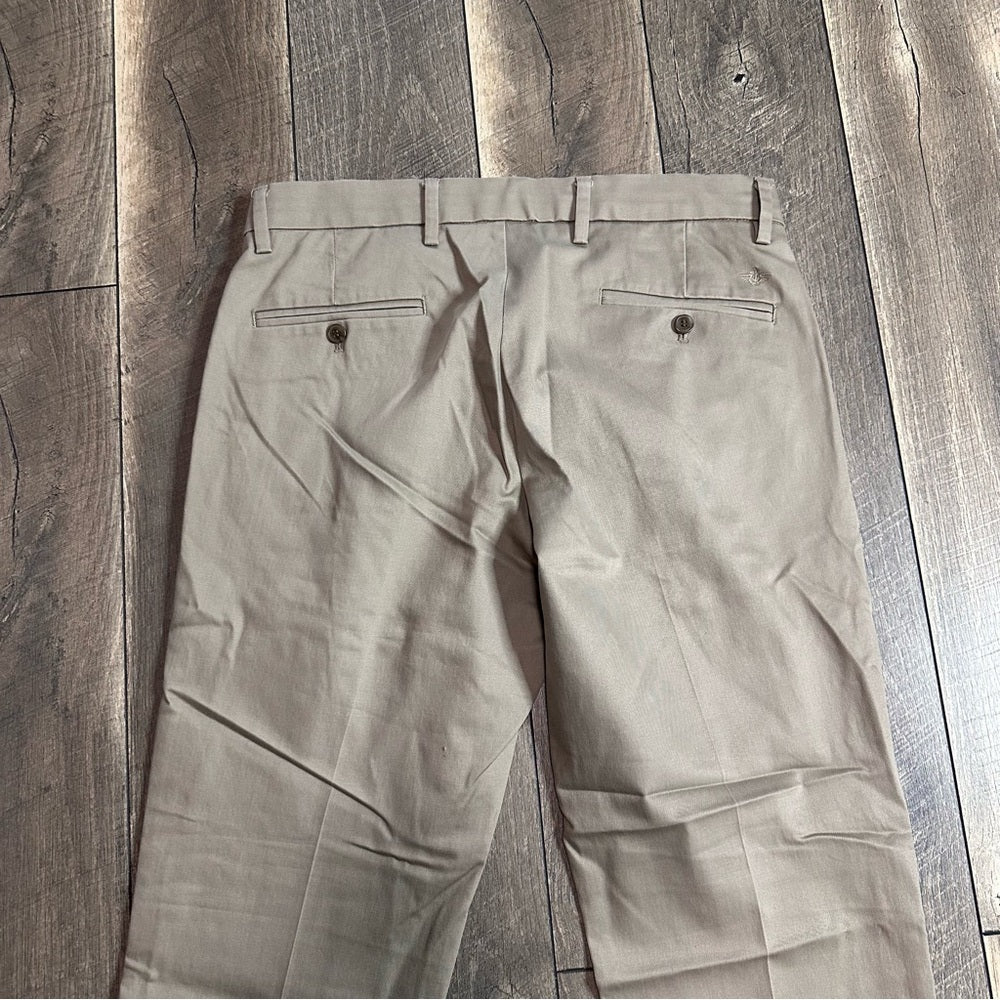 Dockers Straight Signature Khaki Pants