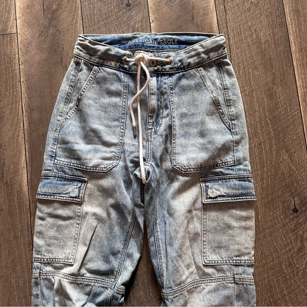 American Eagle Cargo Joggers