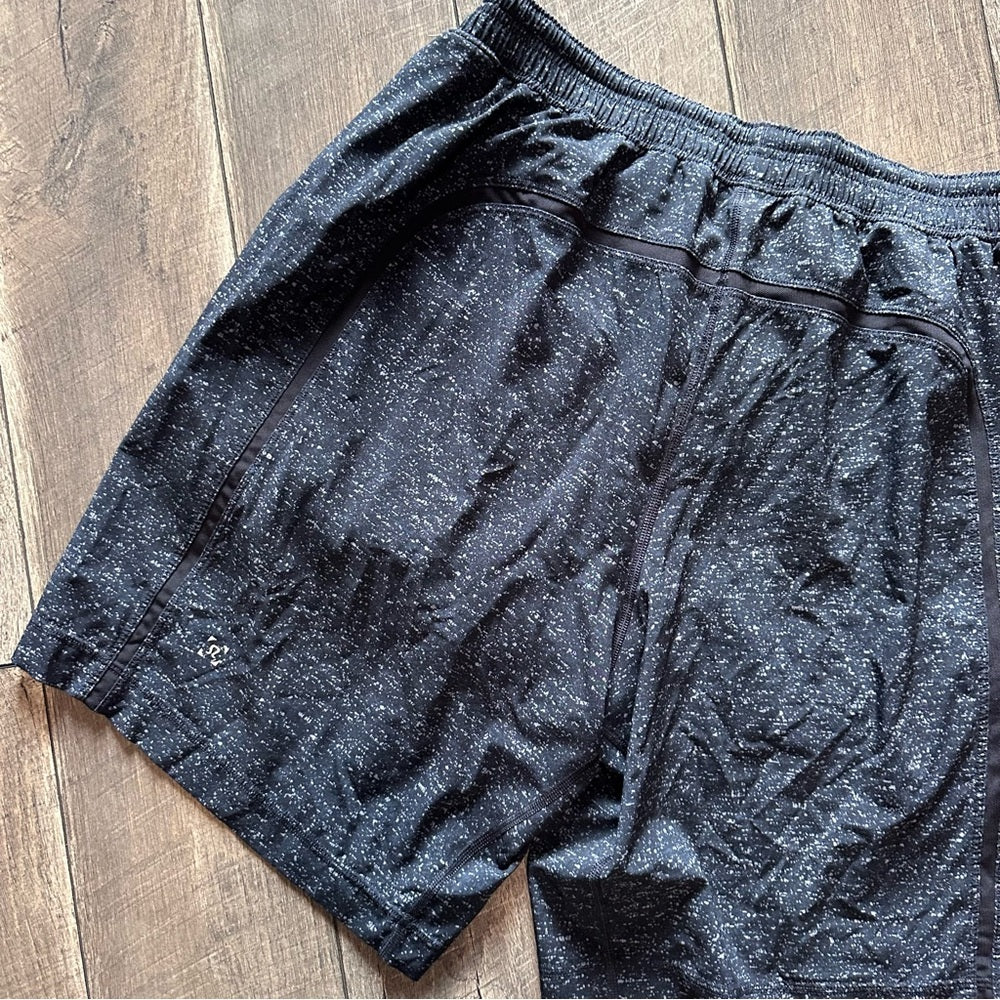 Lululemon Pace Breaker Short 9"