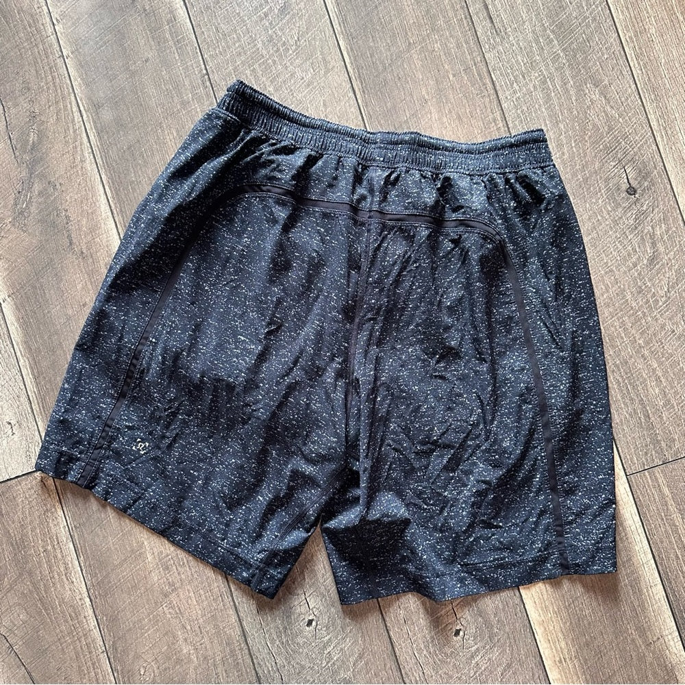 Lululemon Pace Breaker Short 9"