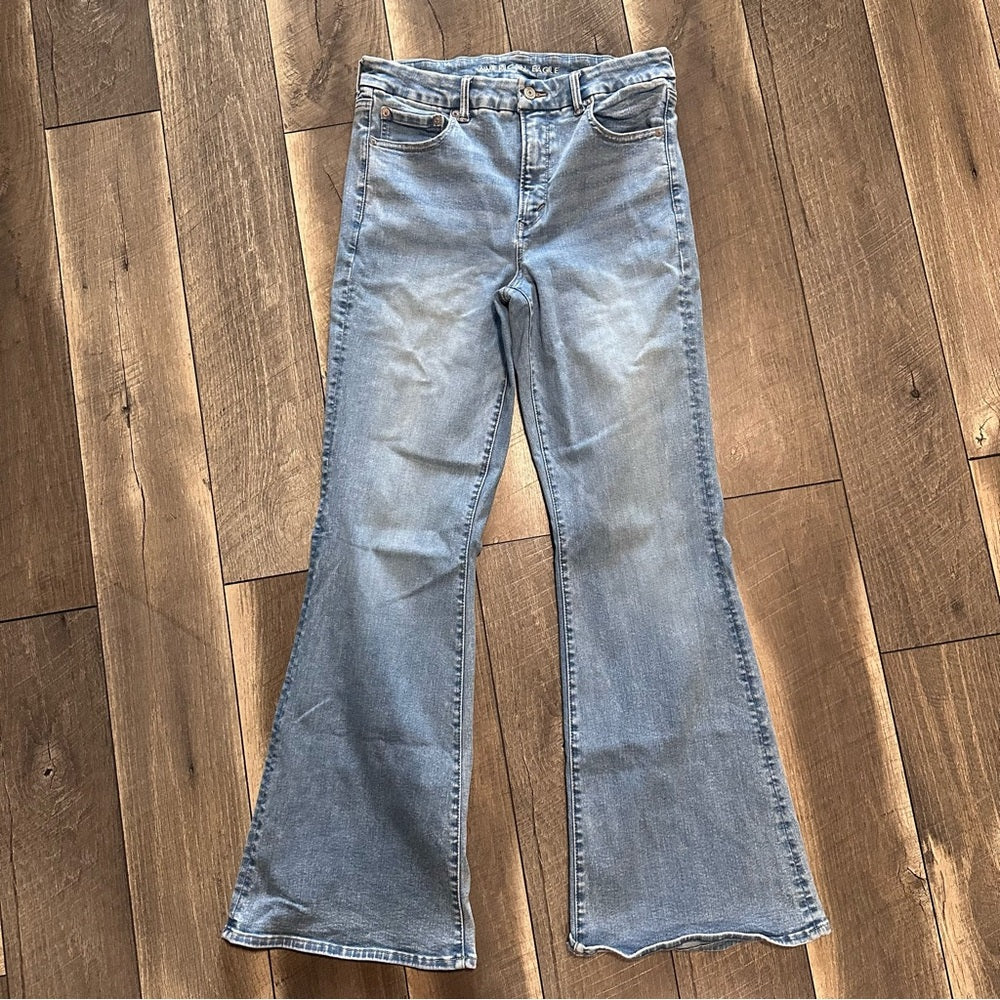 American Eagle Super Hi Rise Flares
