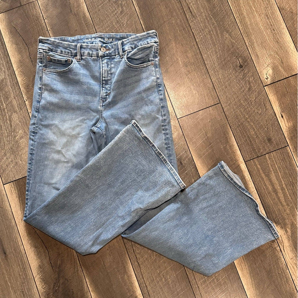 American Eagle Super Hi Rise Flares