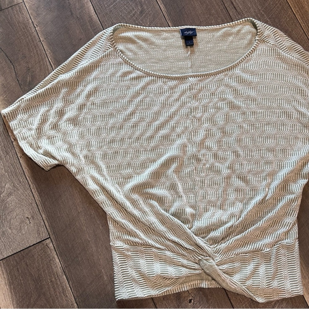 Daytrip Short Sleeve Top