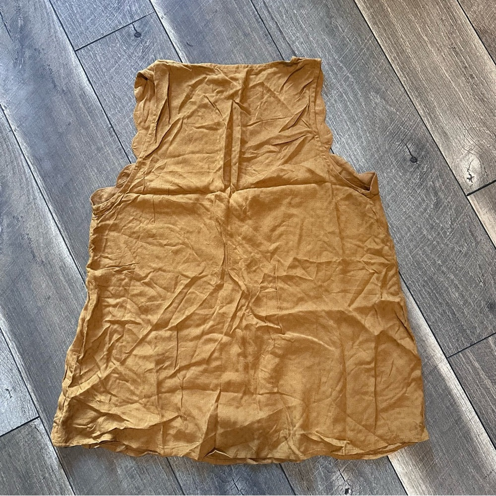 Willow & Root Scallop Hem Tank Top