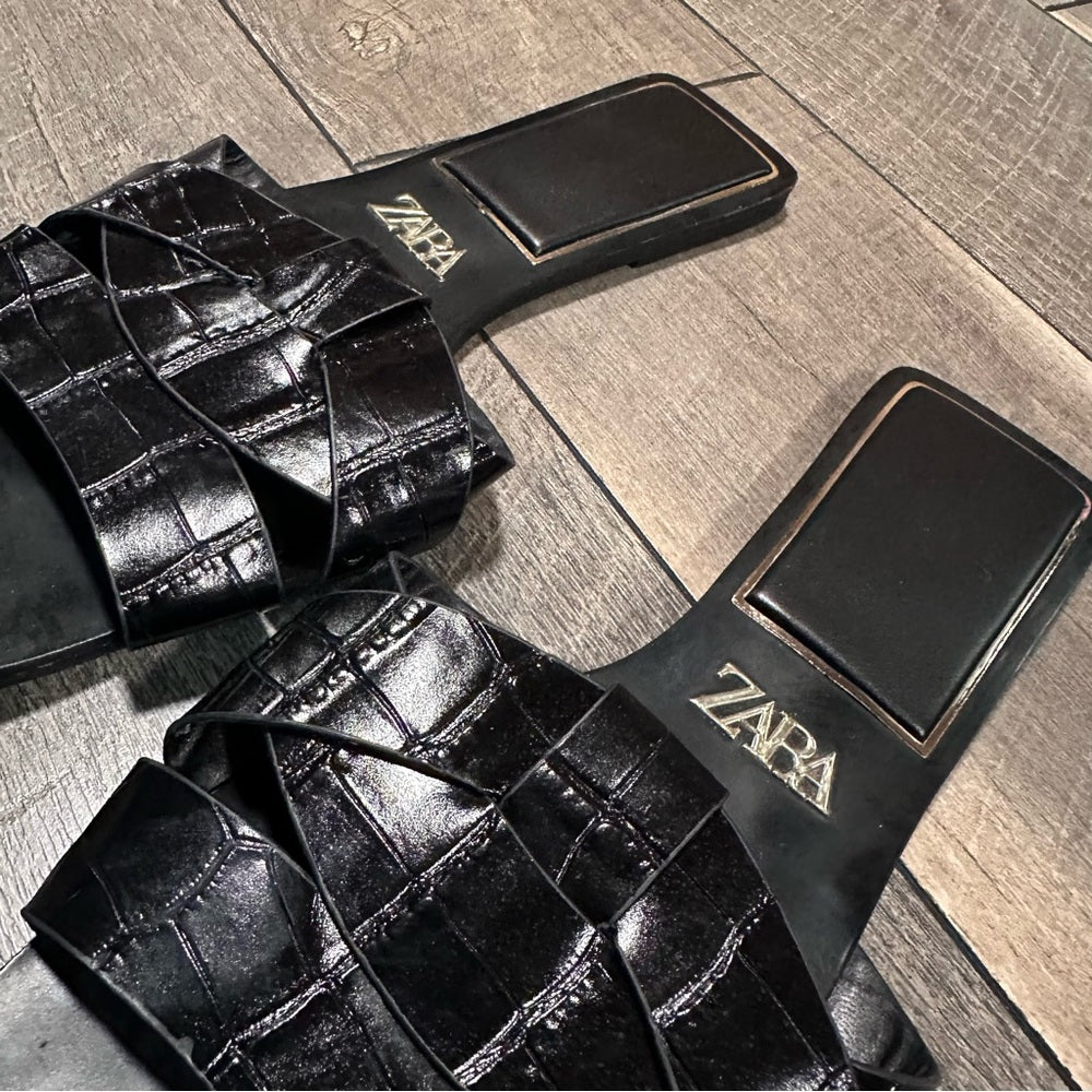 Zara Slip On Sandals