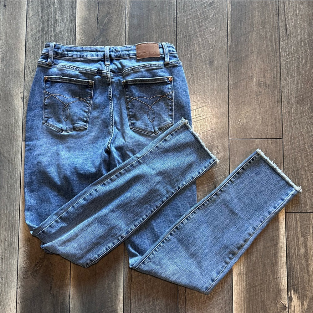 Judy Blue Boyfriend Fit Jeans