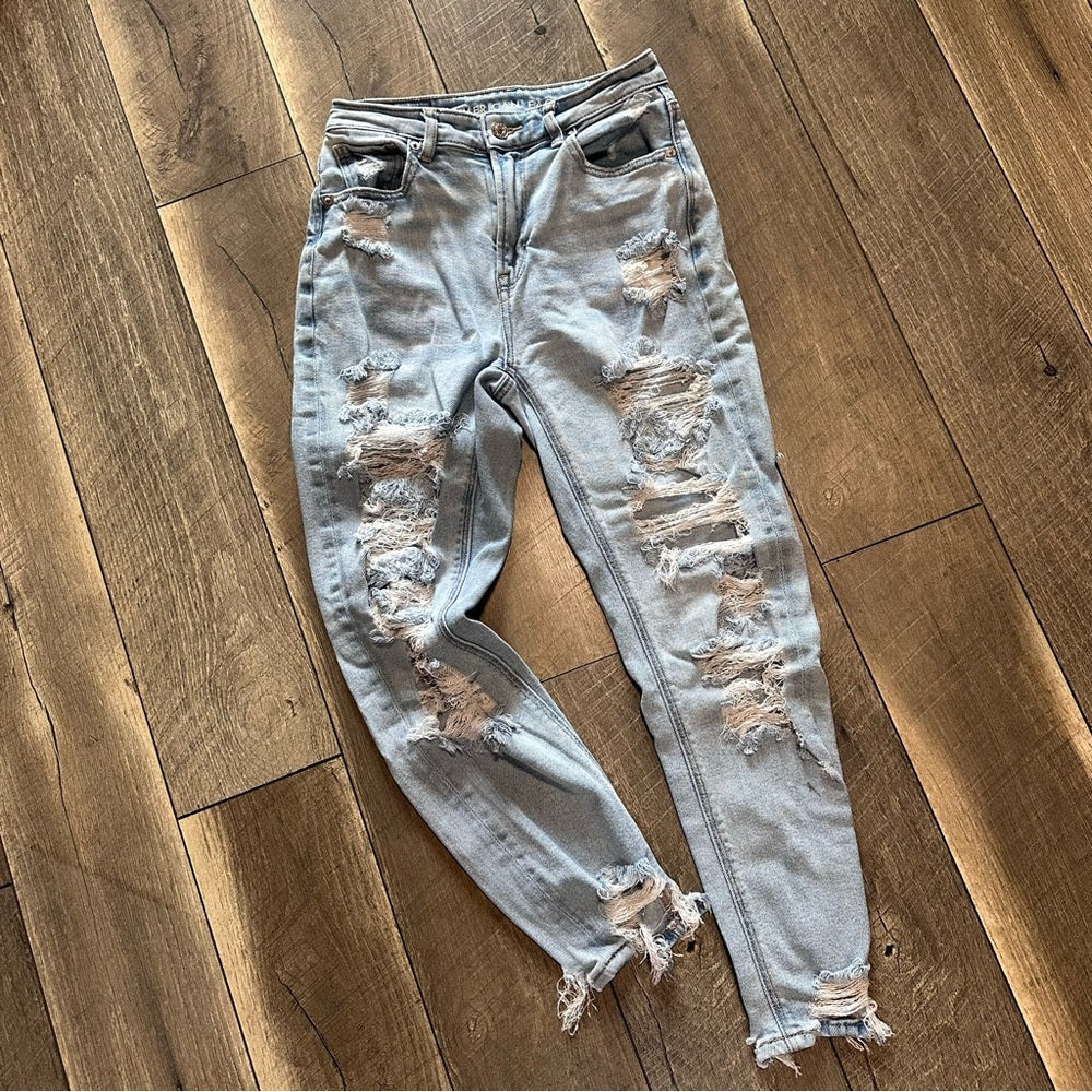 American Eagle Mom Jeans