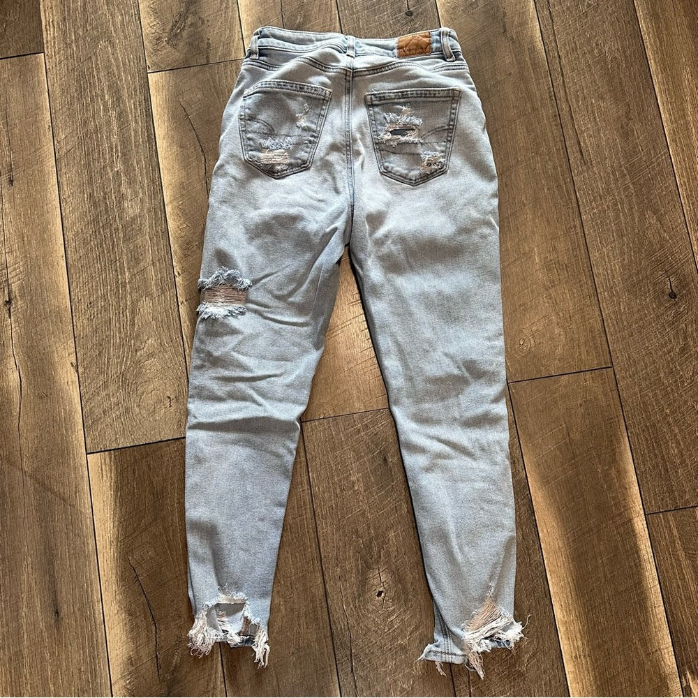 American Eagle Mom Jeans