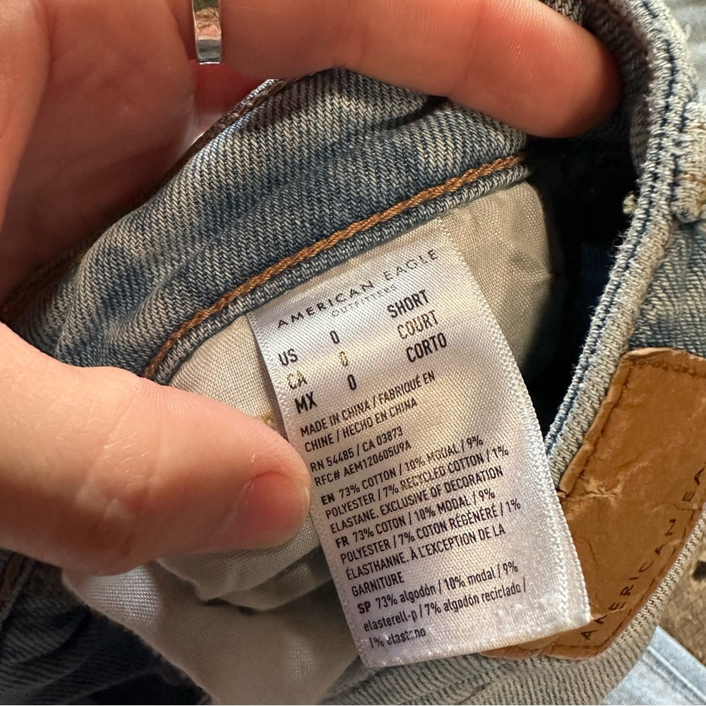 American Eagle Mom Jeans