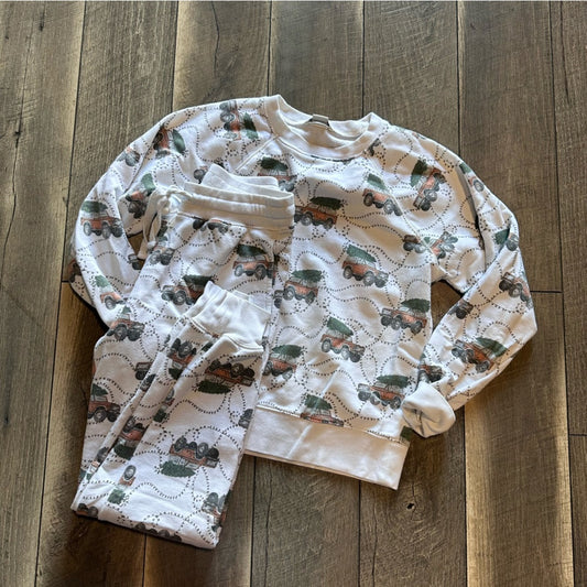 American Eagle Christmas Theme Sweat Set