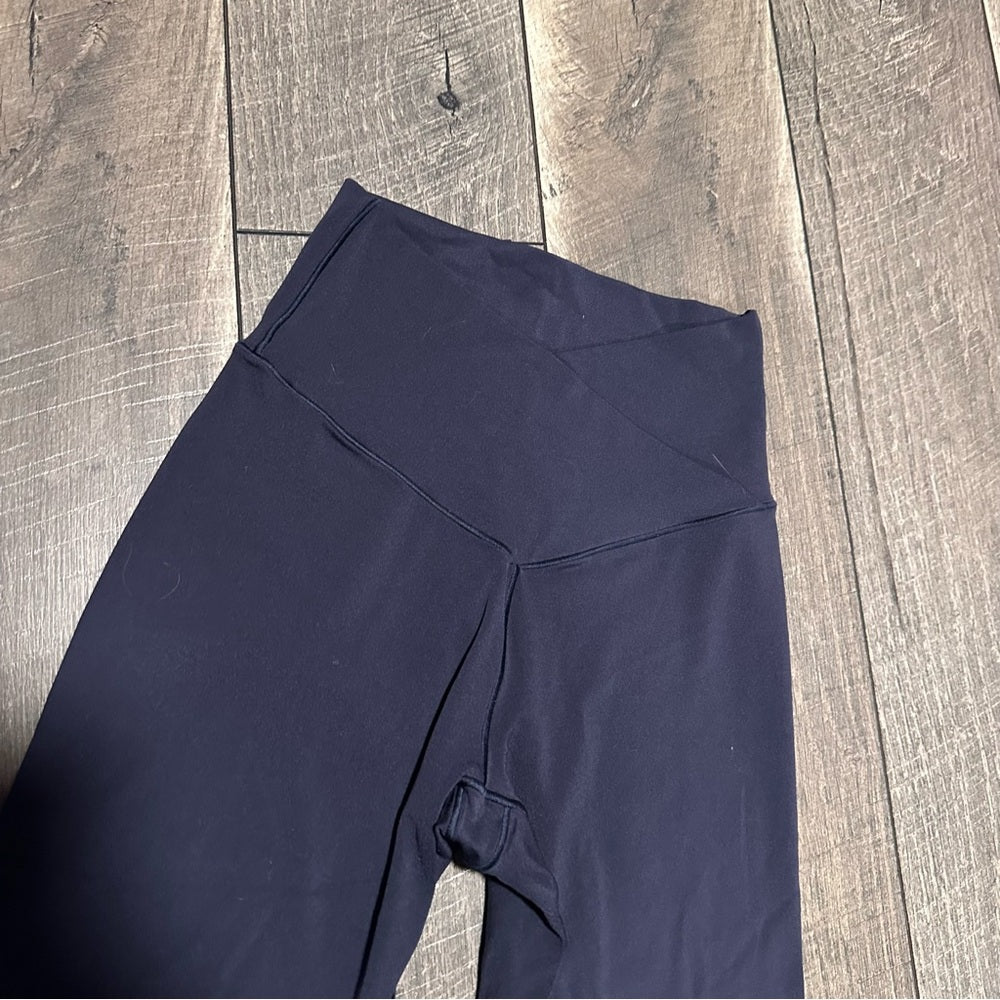 Aerie Offline Navy Blue Crossover 7/8 Leggings