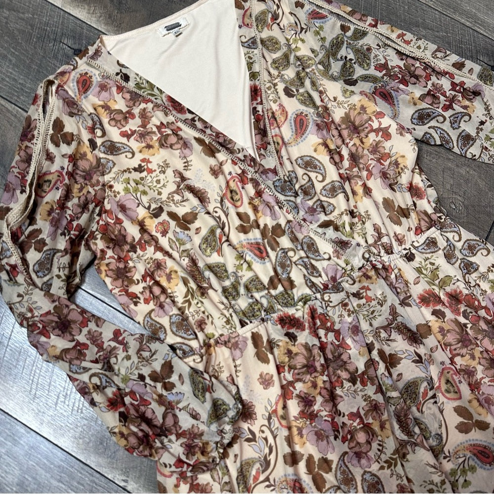 Gimmicks Sheer Floral V Neck Long Sleeve Top