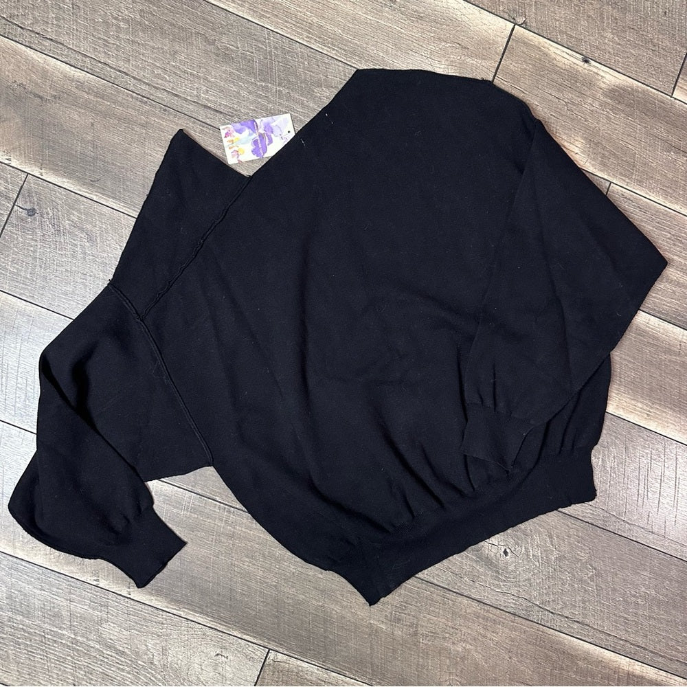 Eesome Black Sweater