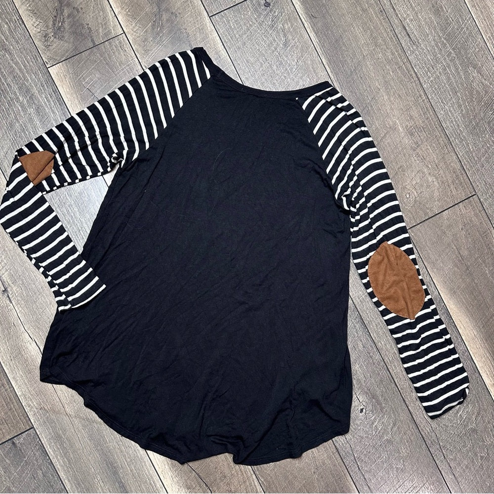 Hailey & Co Long Sleeve Top
