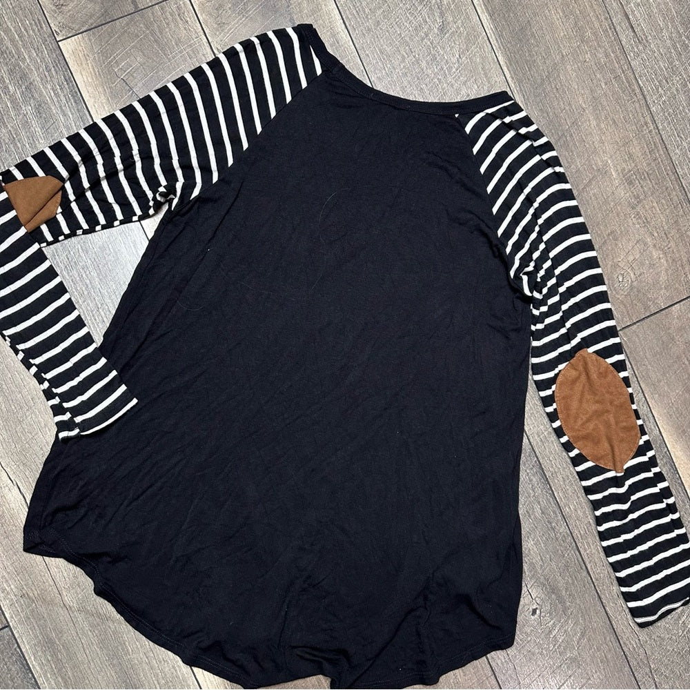 Hailey & Co Long Sleeve Top