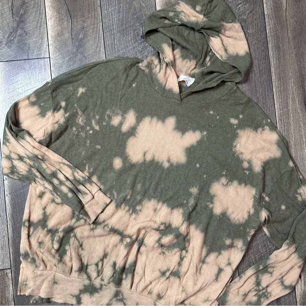 Fantastic Fawn Oversized Waffleknit Hoodie