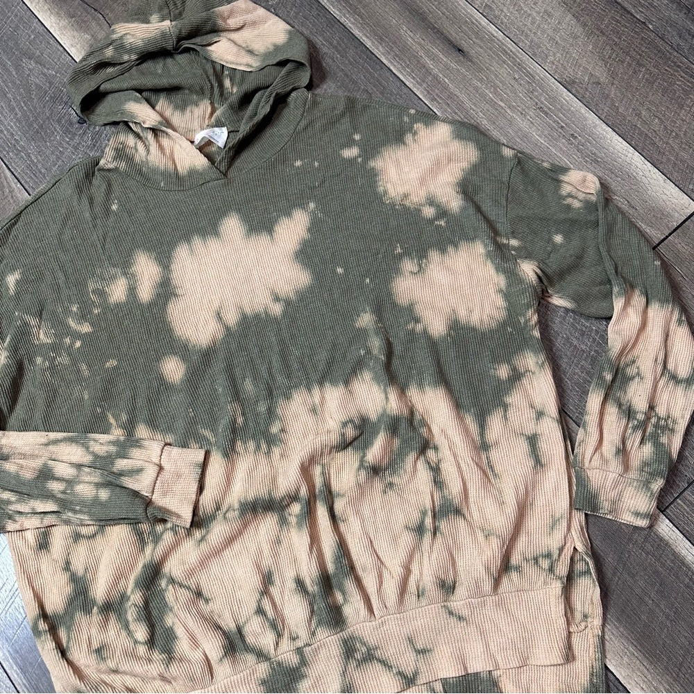 Fantastic Fawn Oversized Waffleknit Hoodie