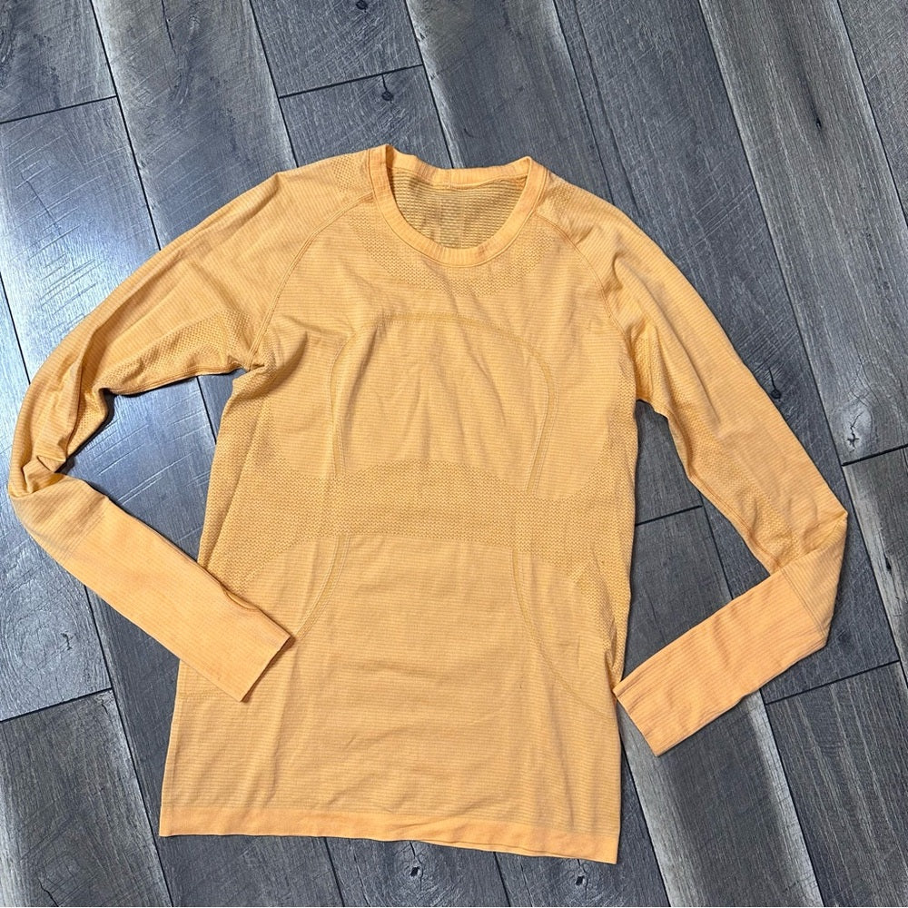 Lululemon Swiftly Tech Long Sleeve 
Orange