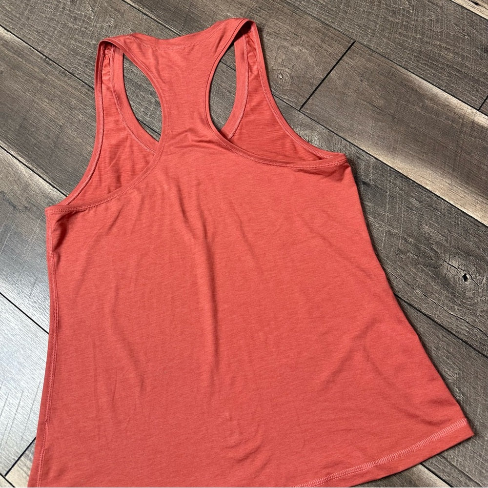 Vuori Performance Tank