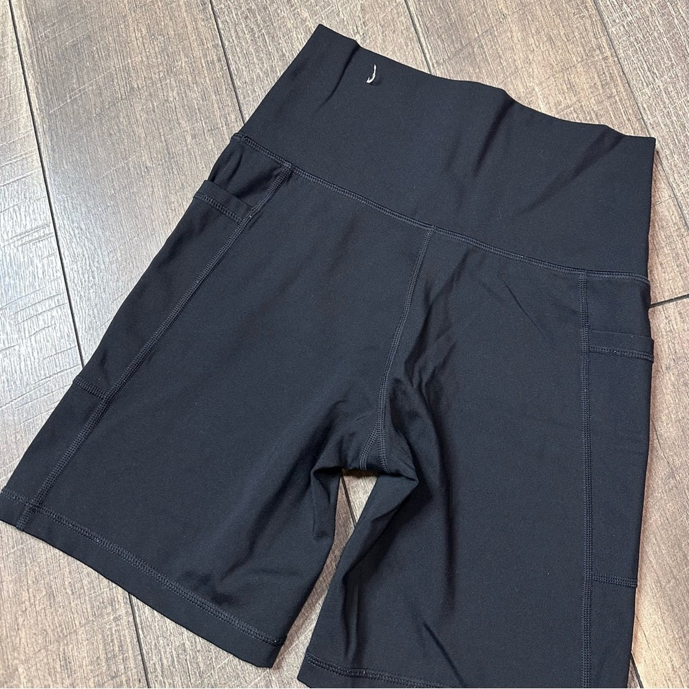 Aerie Offline Biker Shorts W/Pockets