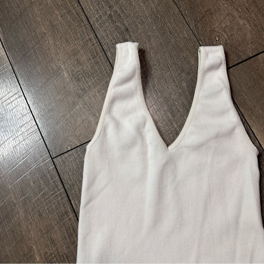 By Together White Ribbed Stretchy Tank Top
