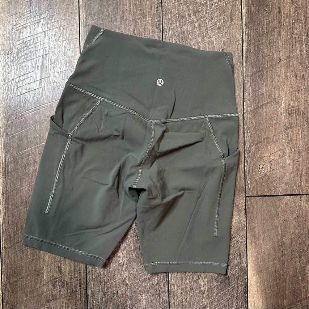 Lululemon Align High Rise Short with Pockets 8"
Grey Sage
