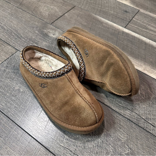 UGG Tazz Slip On Shoes