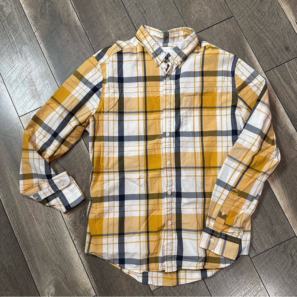 American Eagle Plaid Button Down