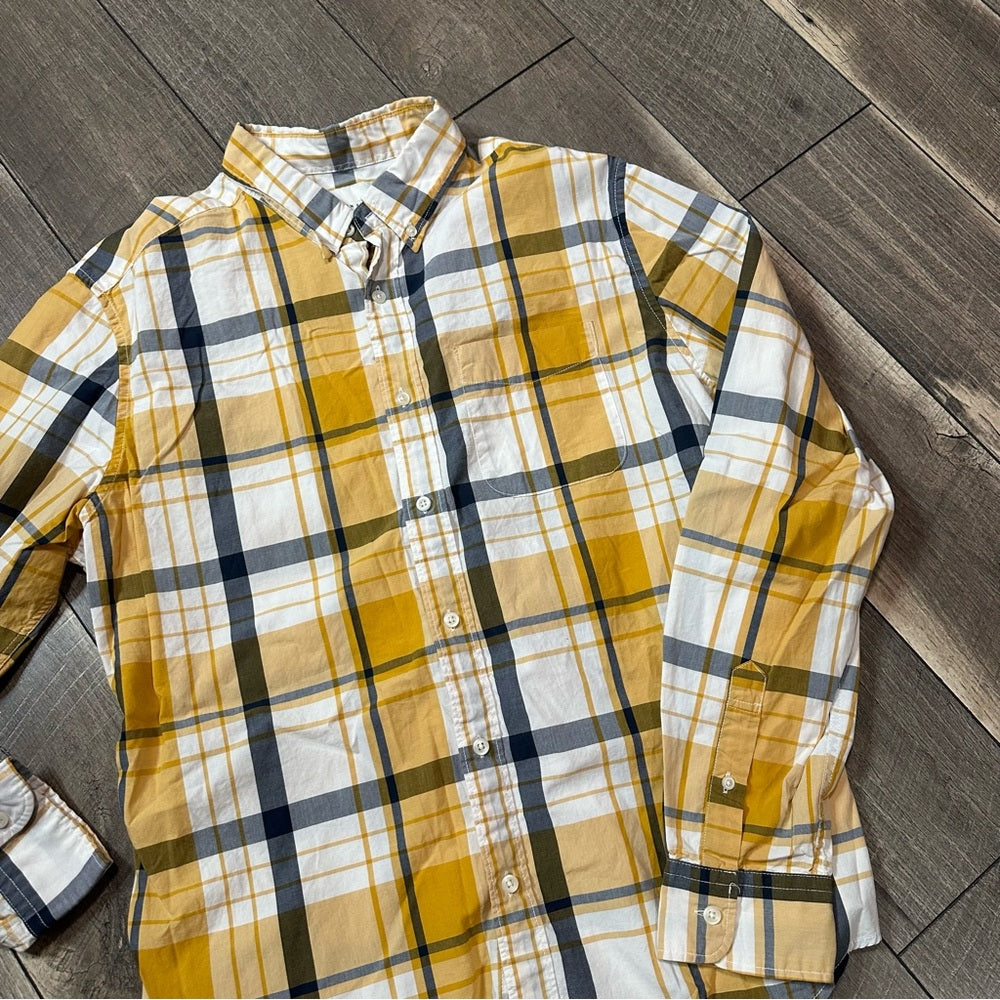 American Eagle Plaid Button Down