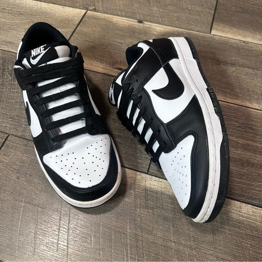 Nike Dunk Low Sneakers