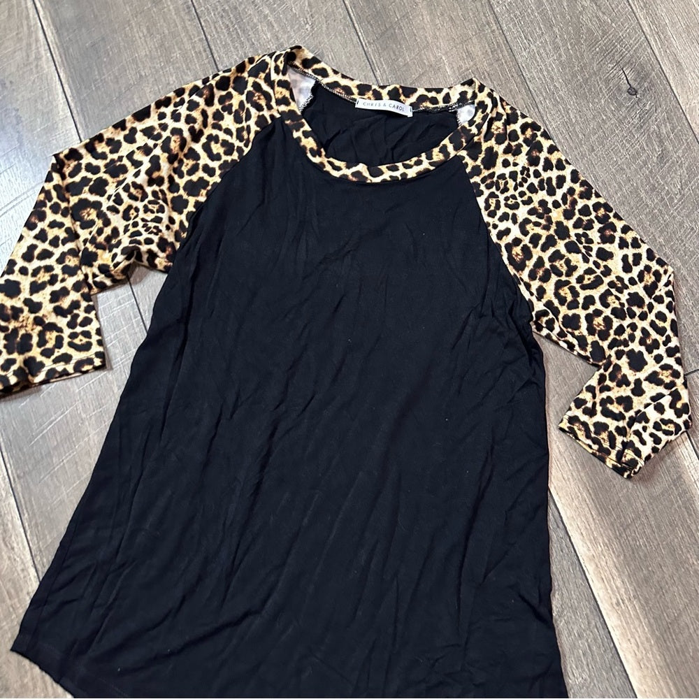 Chris & Carol Leopard 3/4 Sleeve Top
