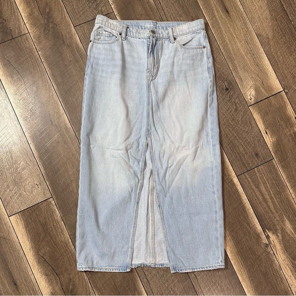 Old Navy Mid Rise Denim Skirt