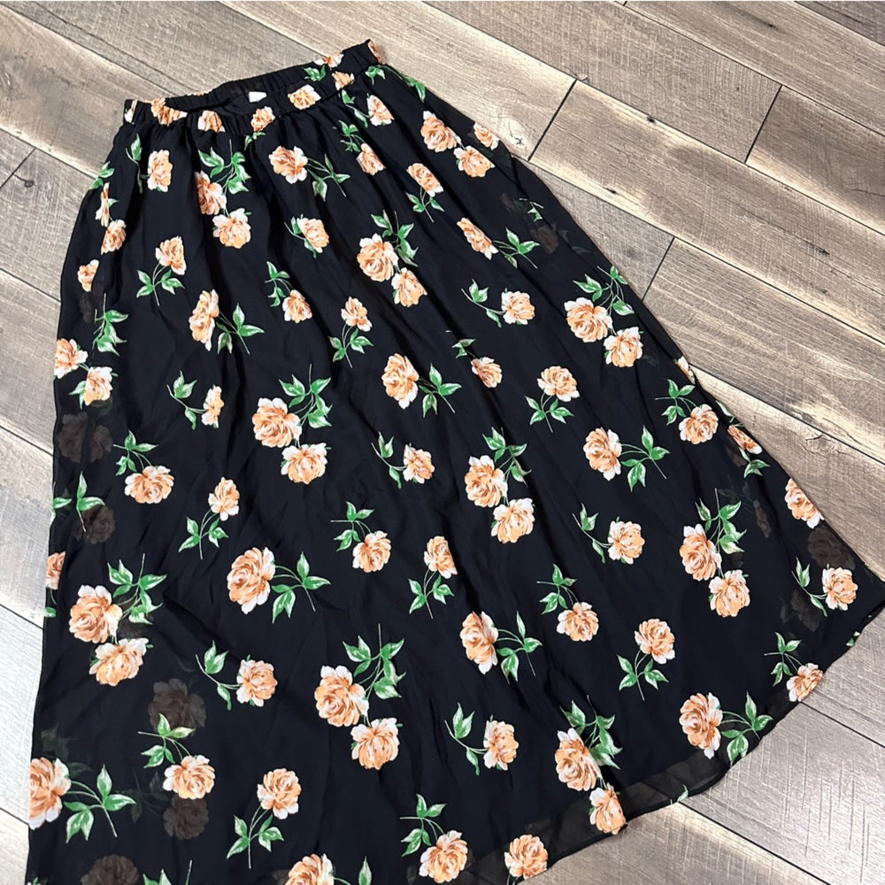 Old Navy Floral Lined Maxi Skirt