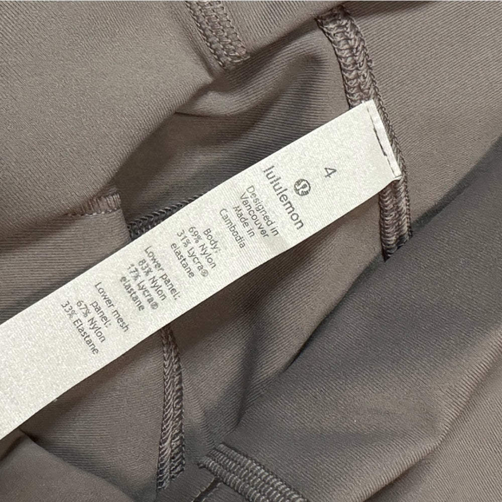 Lululemon Wunder Under Hi Rise Crop 23” Scallop Hem