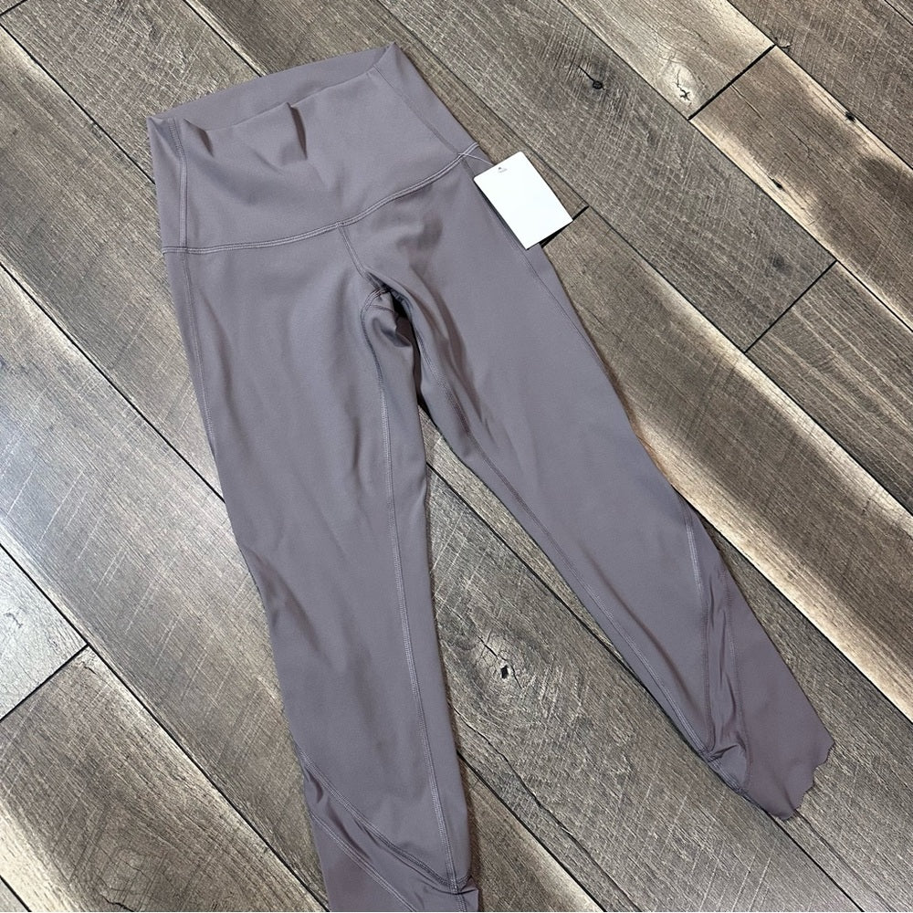Lululemon Wunder Under Hi Rise Crop 23” Scallop Hem