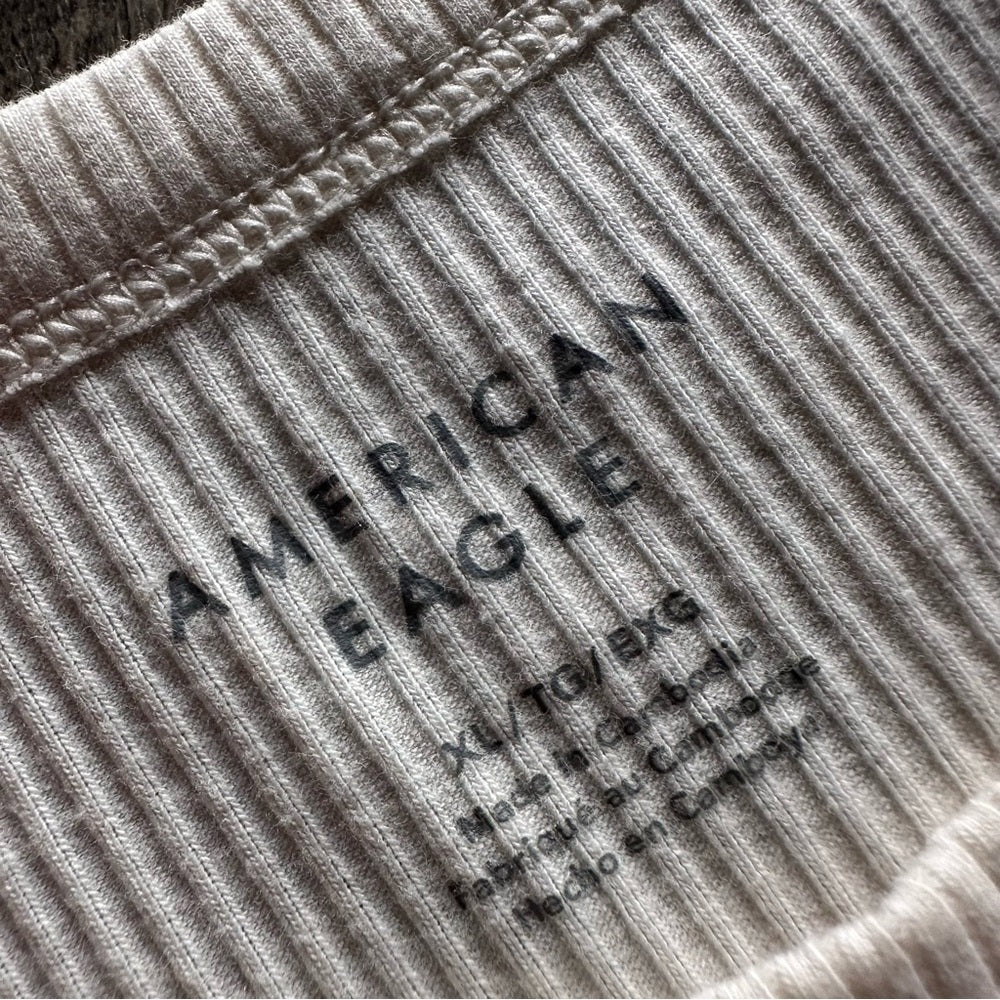 American Eagle Floral Short Sleeve Baby Tee