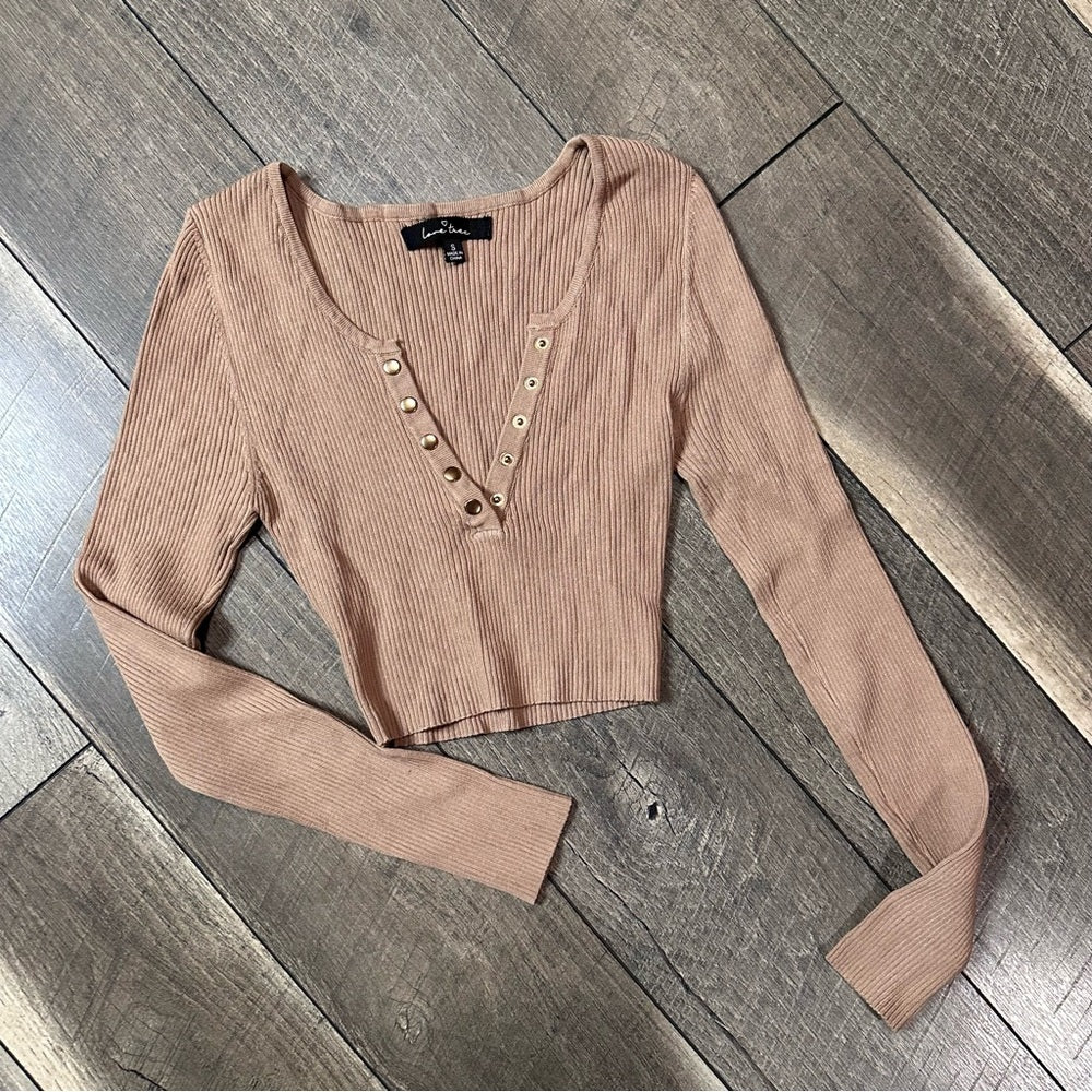 Love Tree Crop Long Sleeve