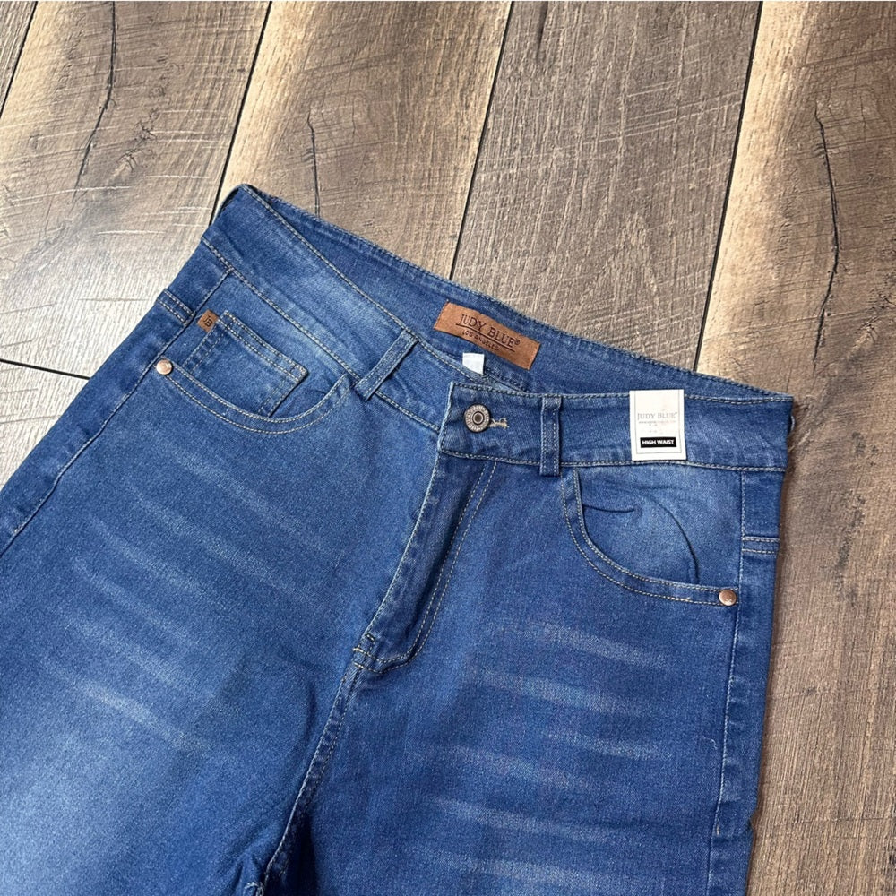 Judy Blue V Waist Skinny Jeans