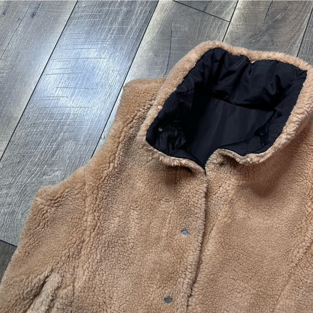 Lucky Brand Reversible Vest