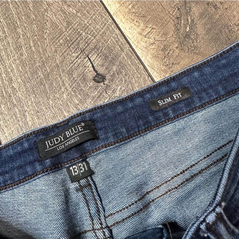 Judy Blue Slim Fit Jeans
