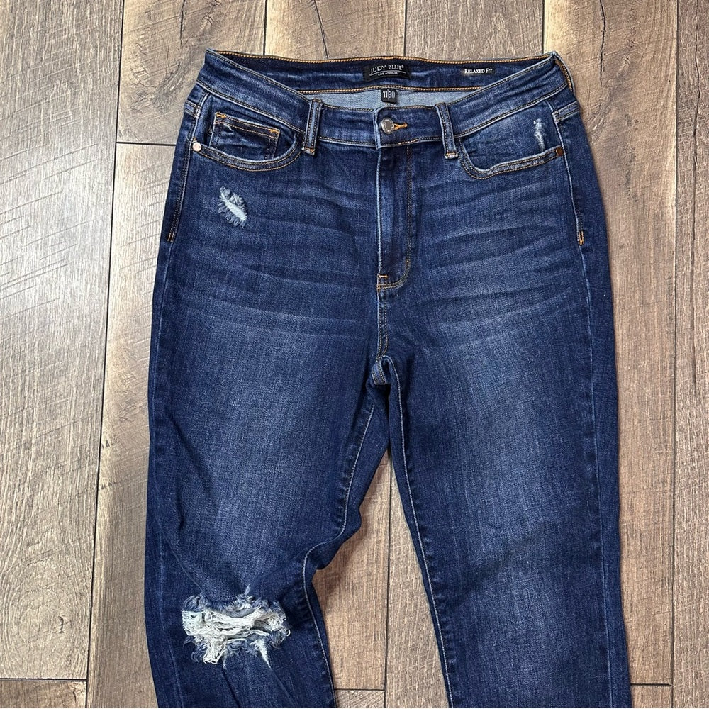 Judy Blue Relaxed Fit Skinny Jeans