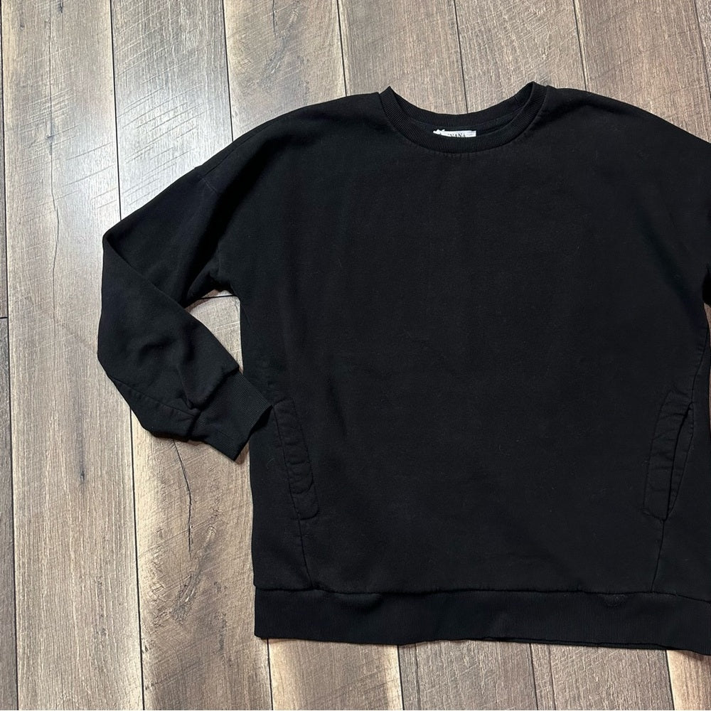 Zenana Crewneck Pullover W/Pockets