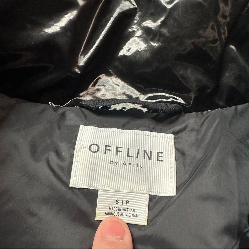 Aerie Offline Black Puffer Vest