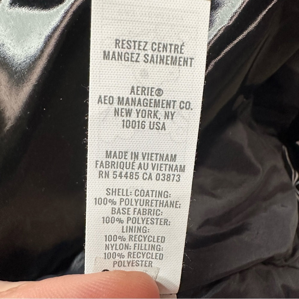 Aerie Offline Black Puffer Vest