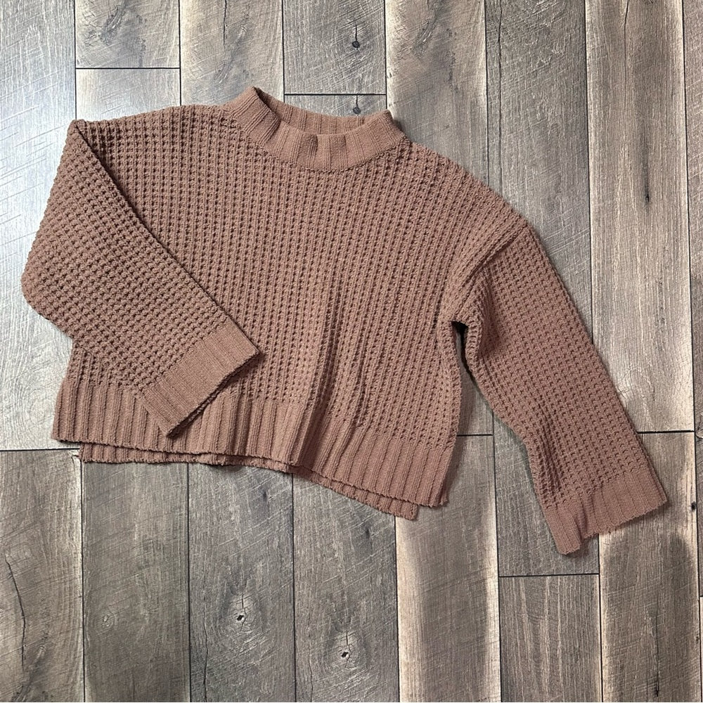 New In Chunky Crop Knit Sweater
