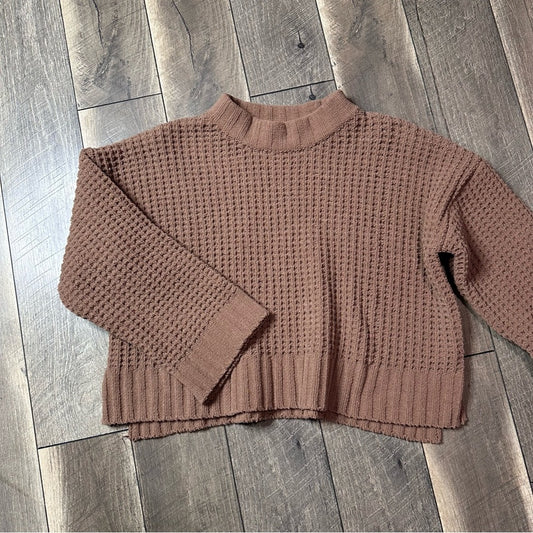 New In Chunky Crop Knit Sweater